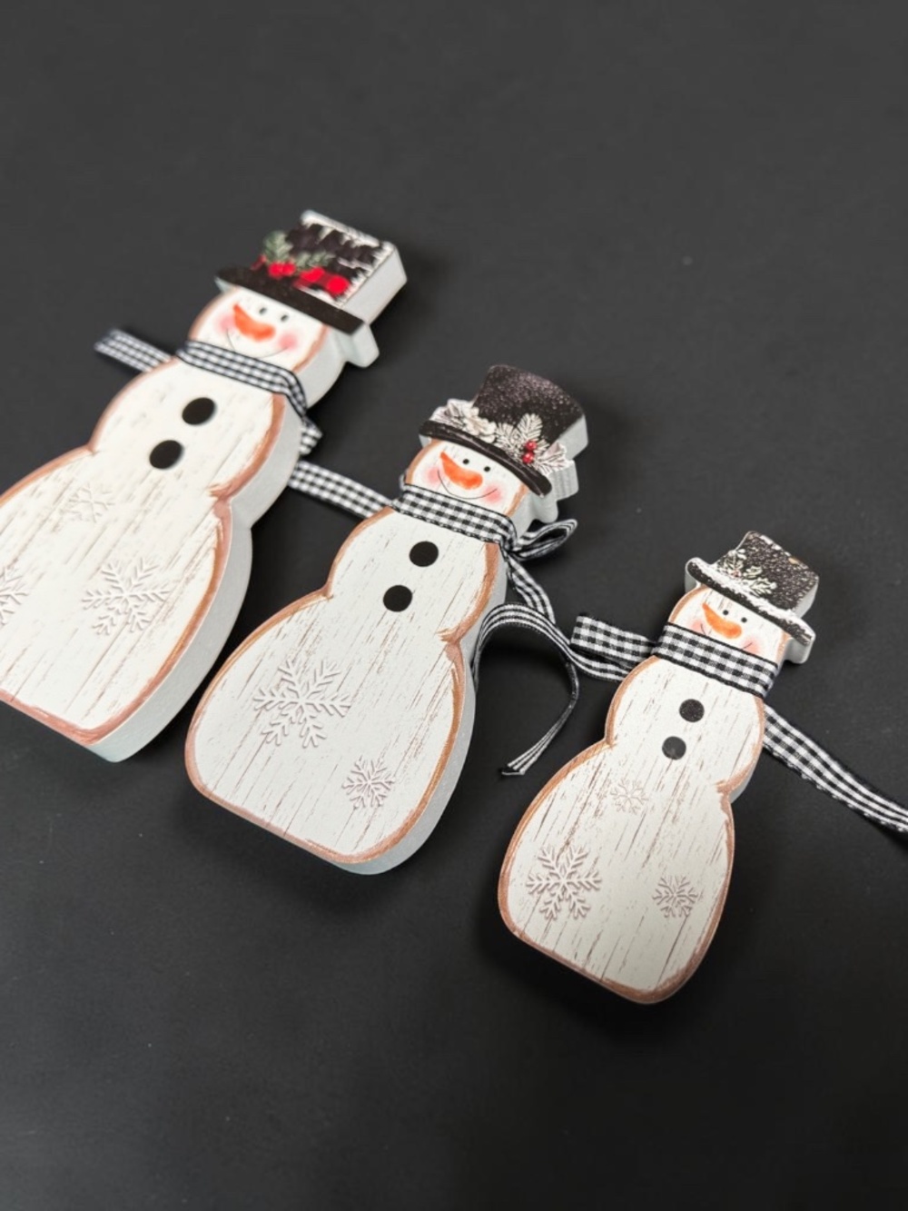 COCHIE Wooden Snowman Decor Set Tiered Tray Christmas Decorations NIP - Picture 6 of 14
